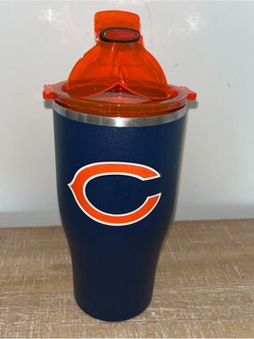 Chicago Bears Orka 27 oz Stainless Steel Travel Tumbler w/ orange lid Mint NFL